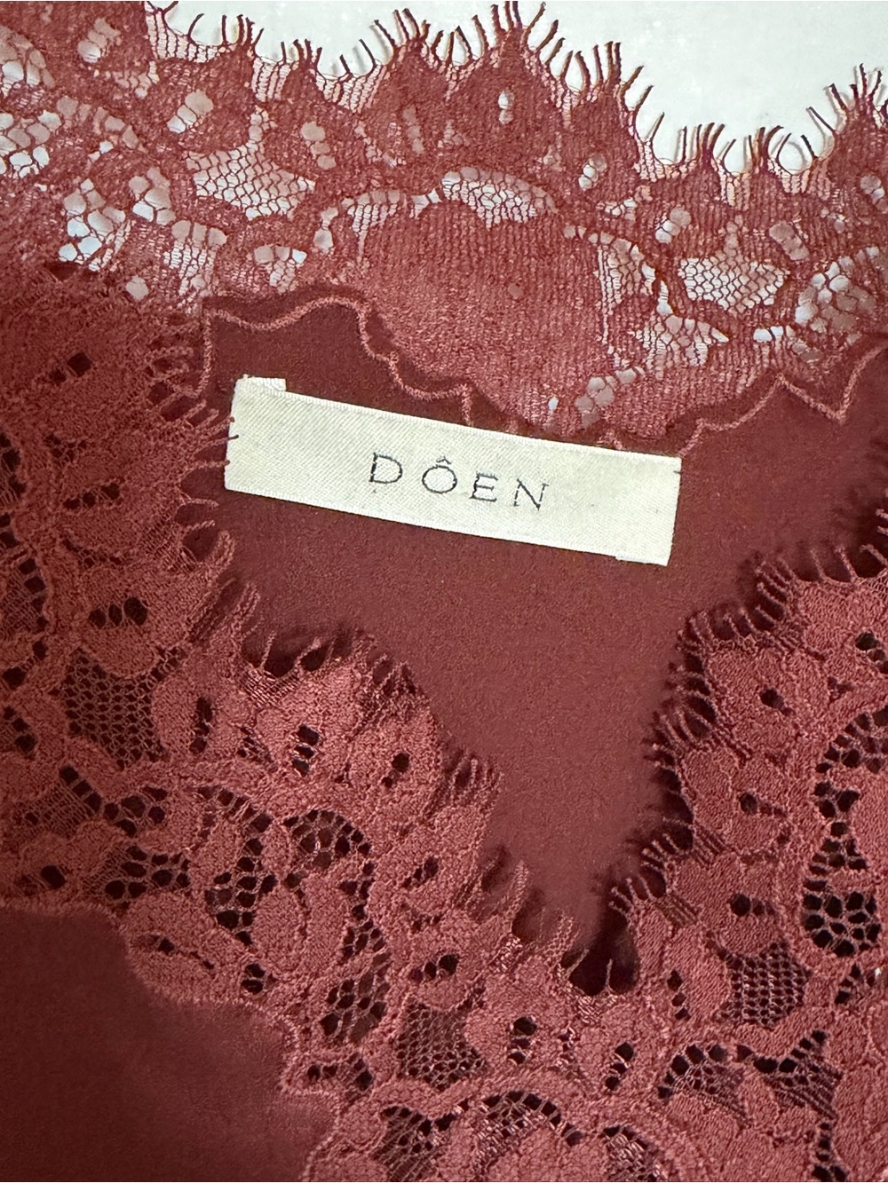 Dôen Lace Trim Silk Cami BNWT - Picture 3 of 7